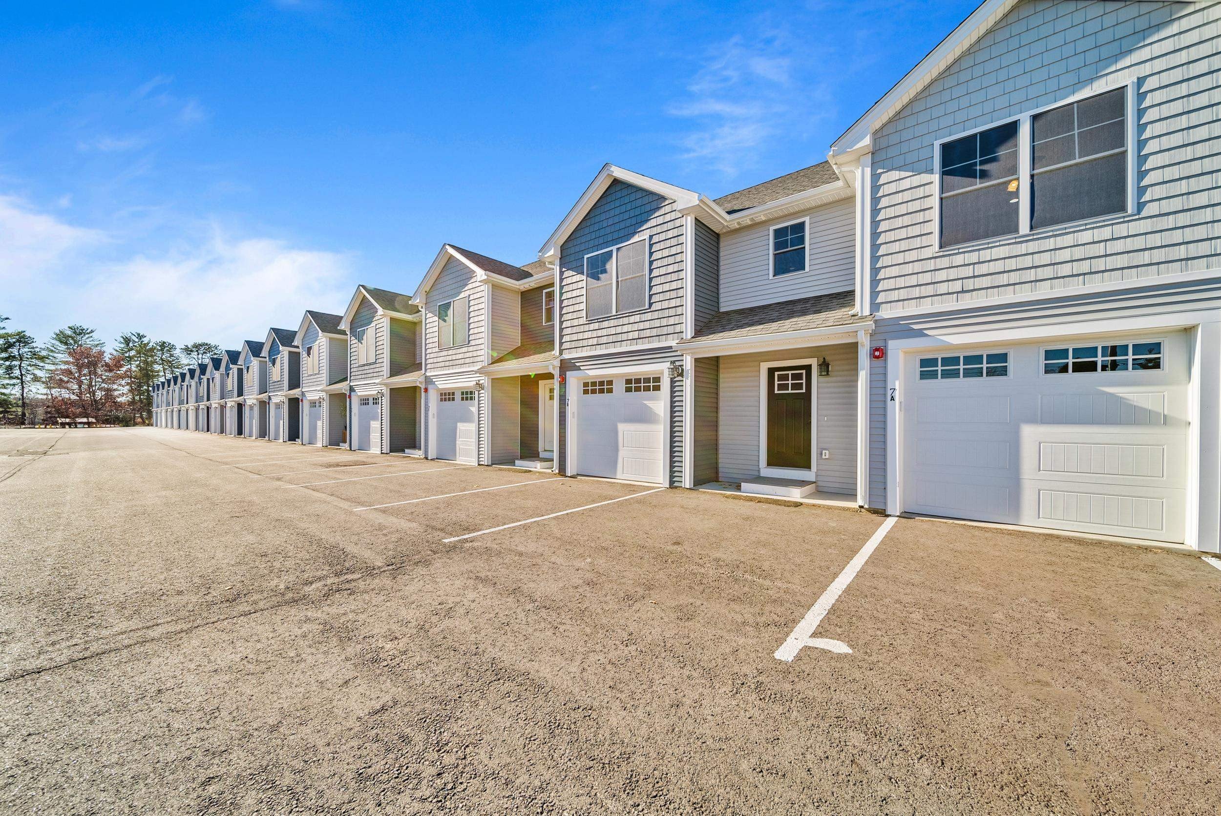 Condo 3BR 3BA - 5 Dumaine Avenue, Nashua, NH