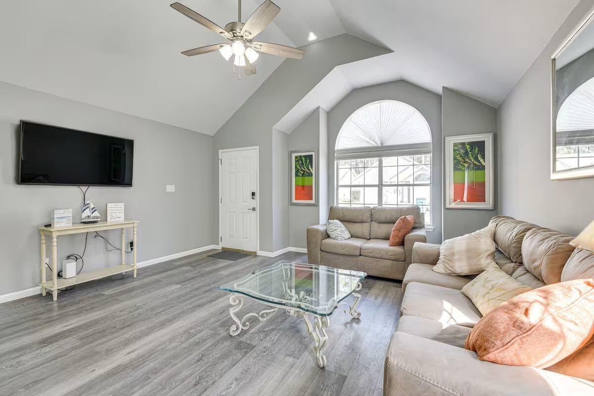 Other 3BR 2BA - 3057 Yorktown Circle, Fort Walton Beach, FL