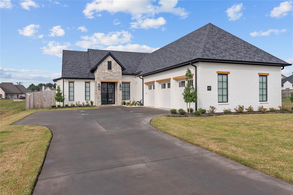 Single Family 4BR 4BA - 2137 Garrett Farms Row, Shreveport, LA