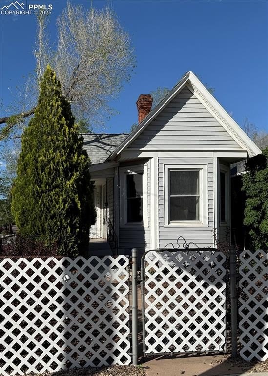 Single Family 2BR 1BA - 2932 W Kiowa Street, Colorado Springs, CO