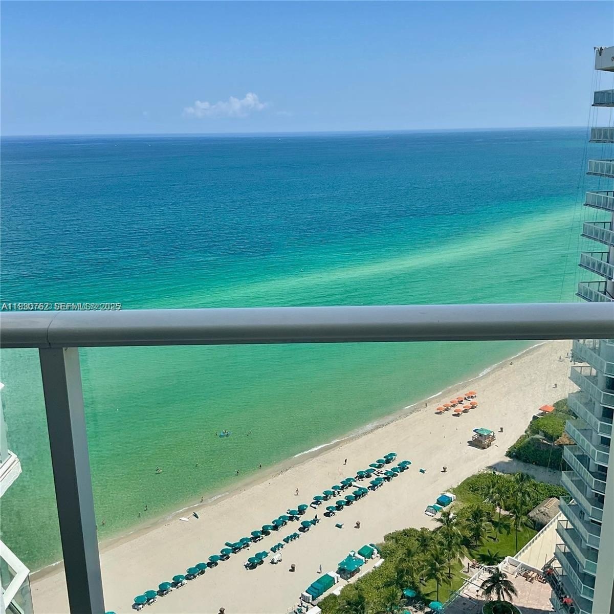 Condo 1BR 2BA - 16445 Collins Ave, Sunny Isles Beach, FL