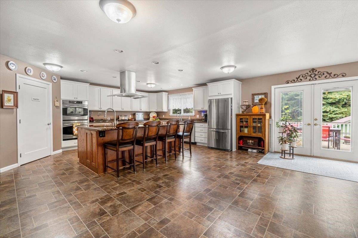 Single Family 4BR 2BA - 6251 Kings Valley, Crescent City, CA