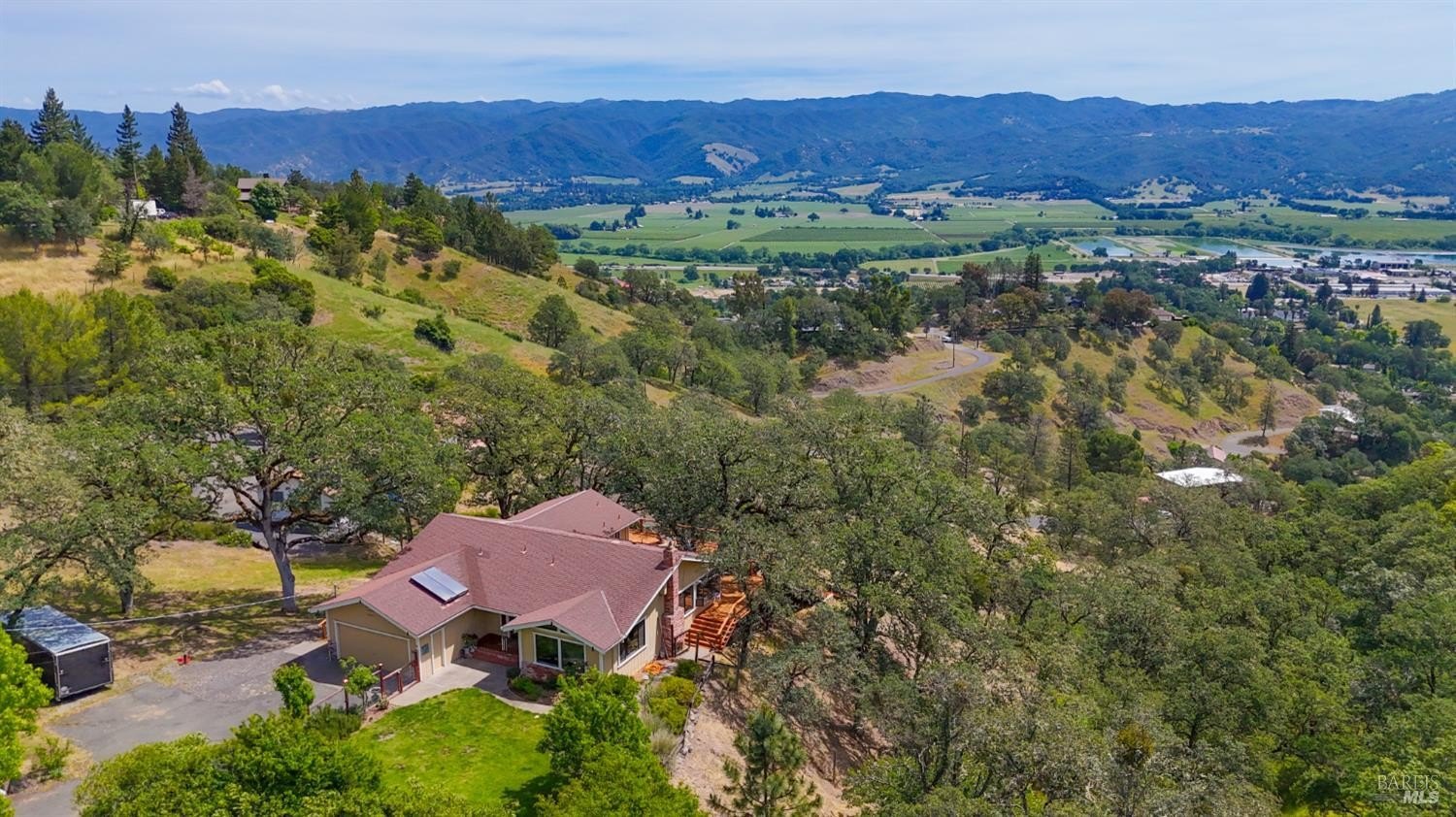 Single Family 3BR 2BA - 1321 Oak Knoll Drive, Ukiah, CA