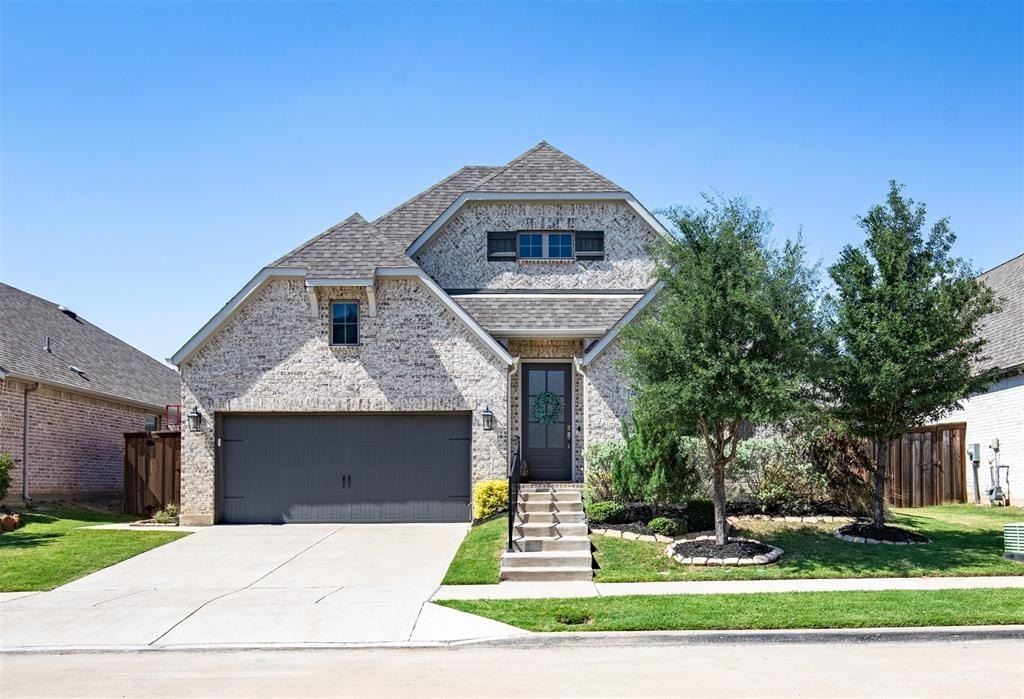Single Family 4BR 3BA - 725 Bretallow Drive, Celina, TX