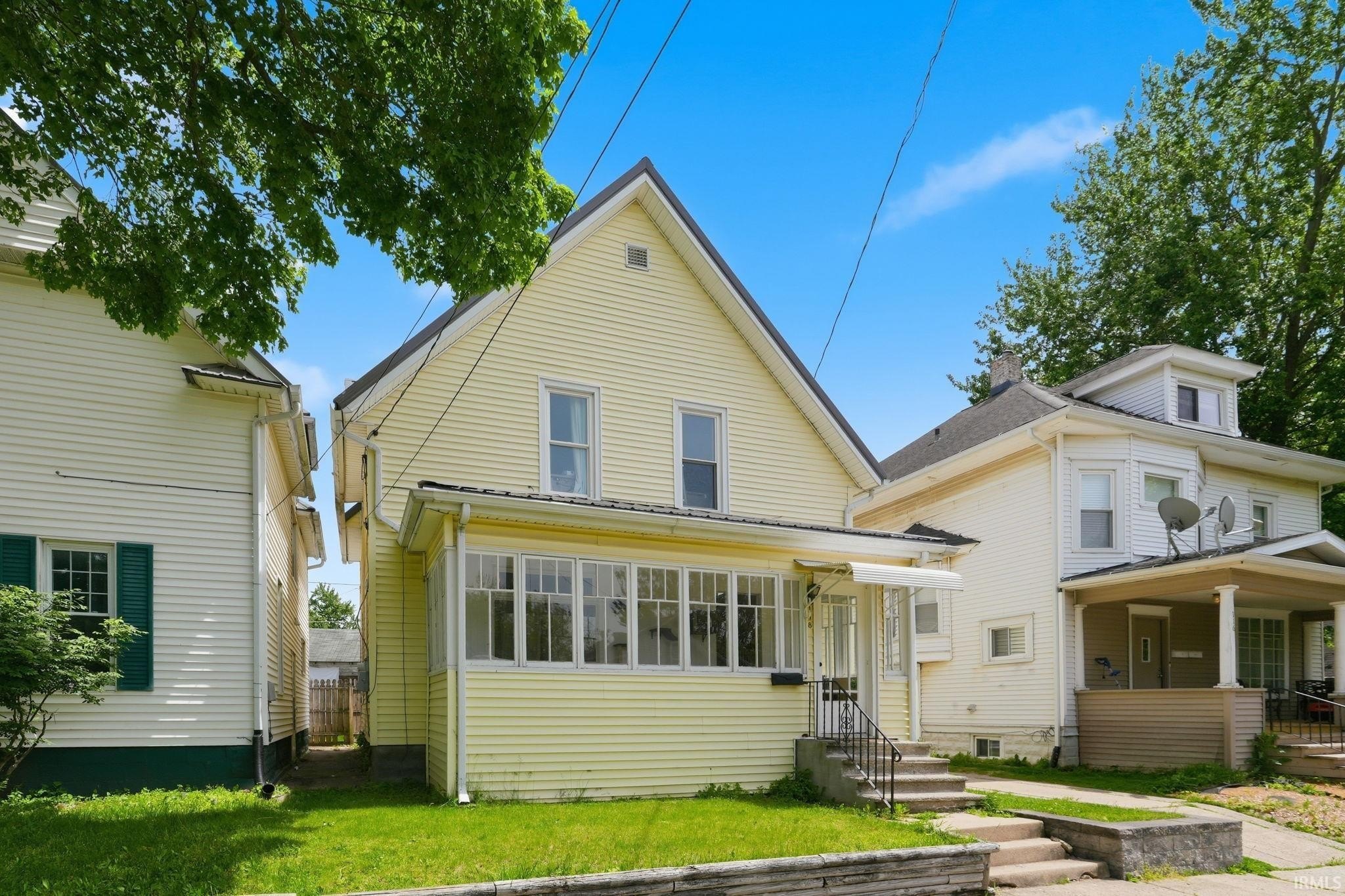 Single Family 3BR 2BA - 118 N Summit Street, Kendallville, IN