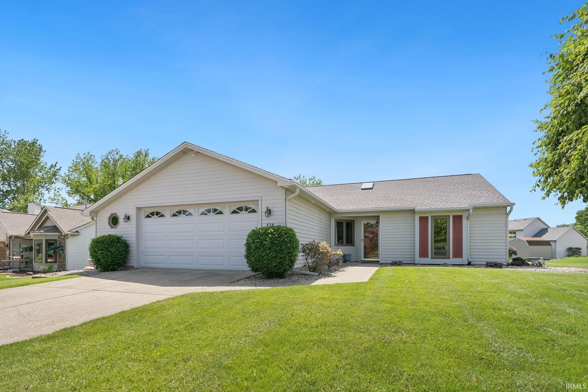 Single Family 3BR 2BA - 470 Lowry Way, Roanoke, IN
