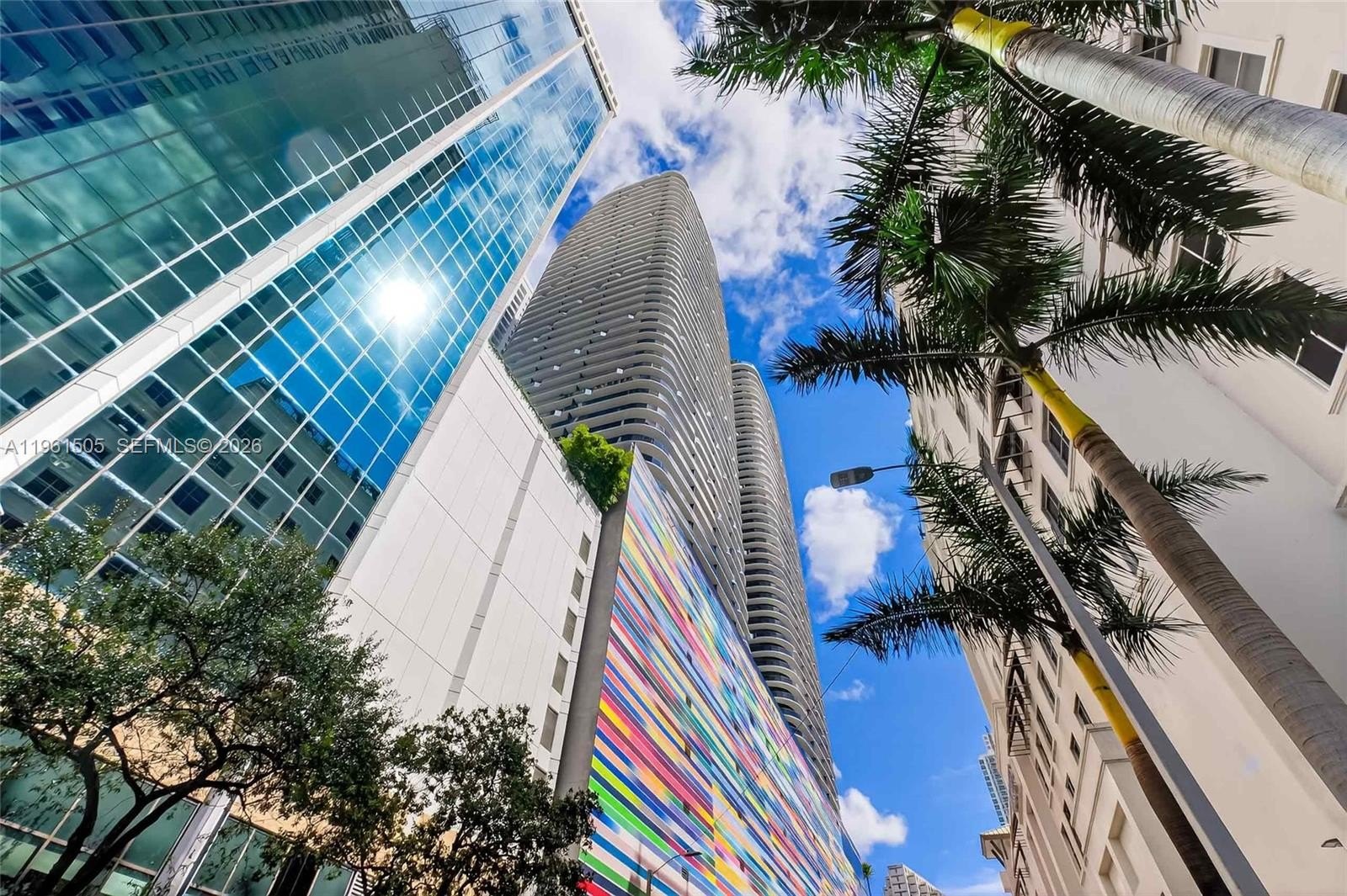 Condo 1BR 1BA - 45 SW 9th St, Miami, FL