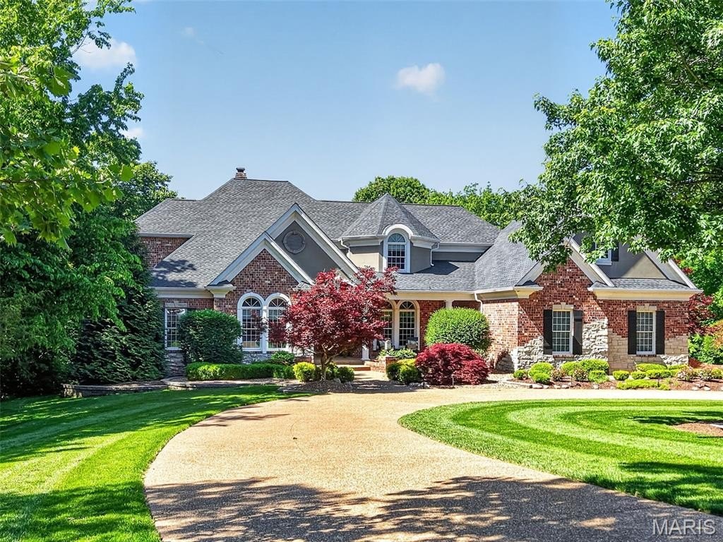 Single Family 6BR 6BA - 910 Peruque View Drive, Wentzville, MO
