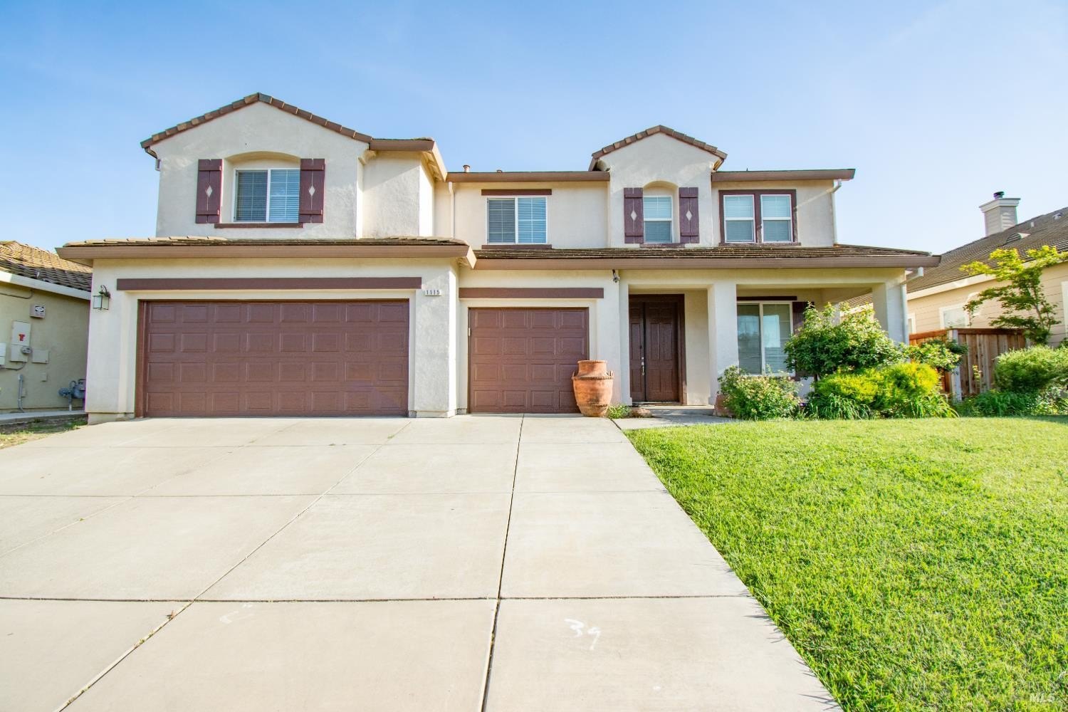 Single Family 5BR 4BA - 1115 Bello Drive, Dixon, CA