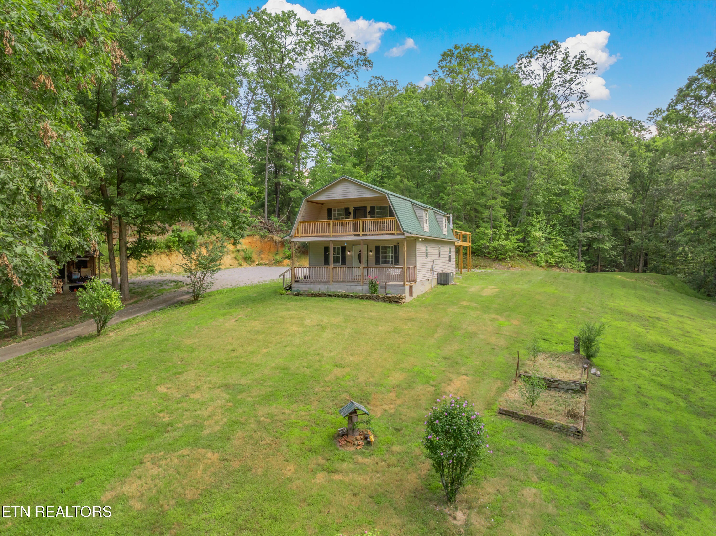Single Family 3BR 2BA - 319 De Armond Rd, Kingston, TN