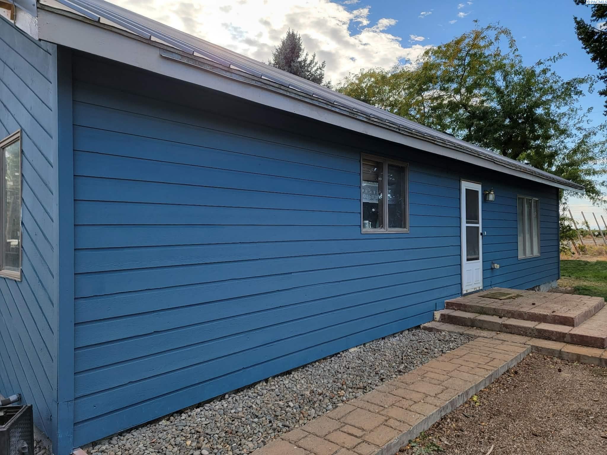 Other 4BR 3BA - 2241 Olmstead Rd, Grandview, WA