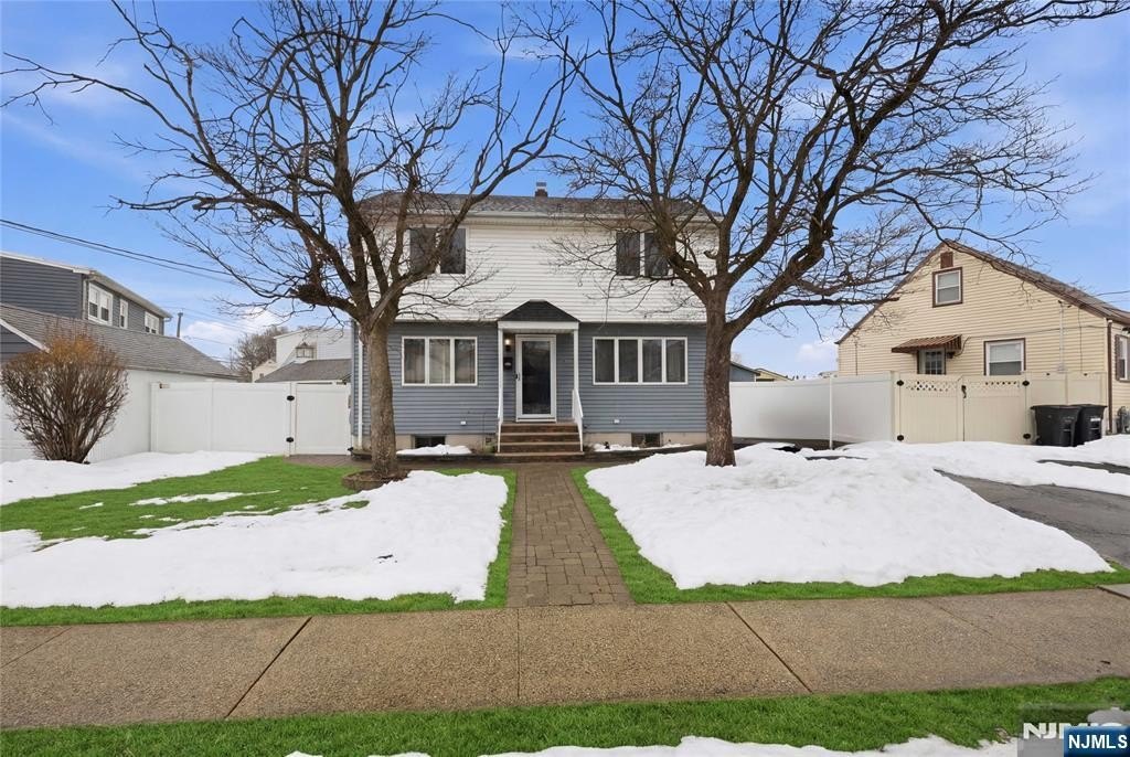 Other 4BR 2BA - 130 Tuella Avenue, Elmwood Park, NJ