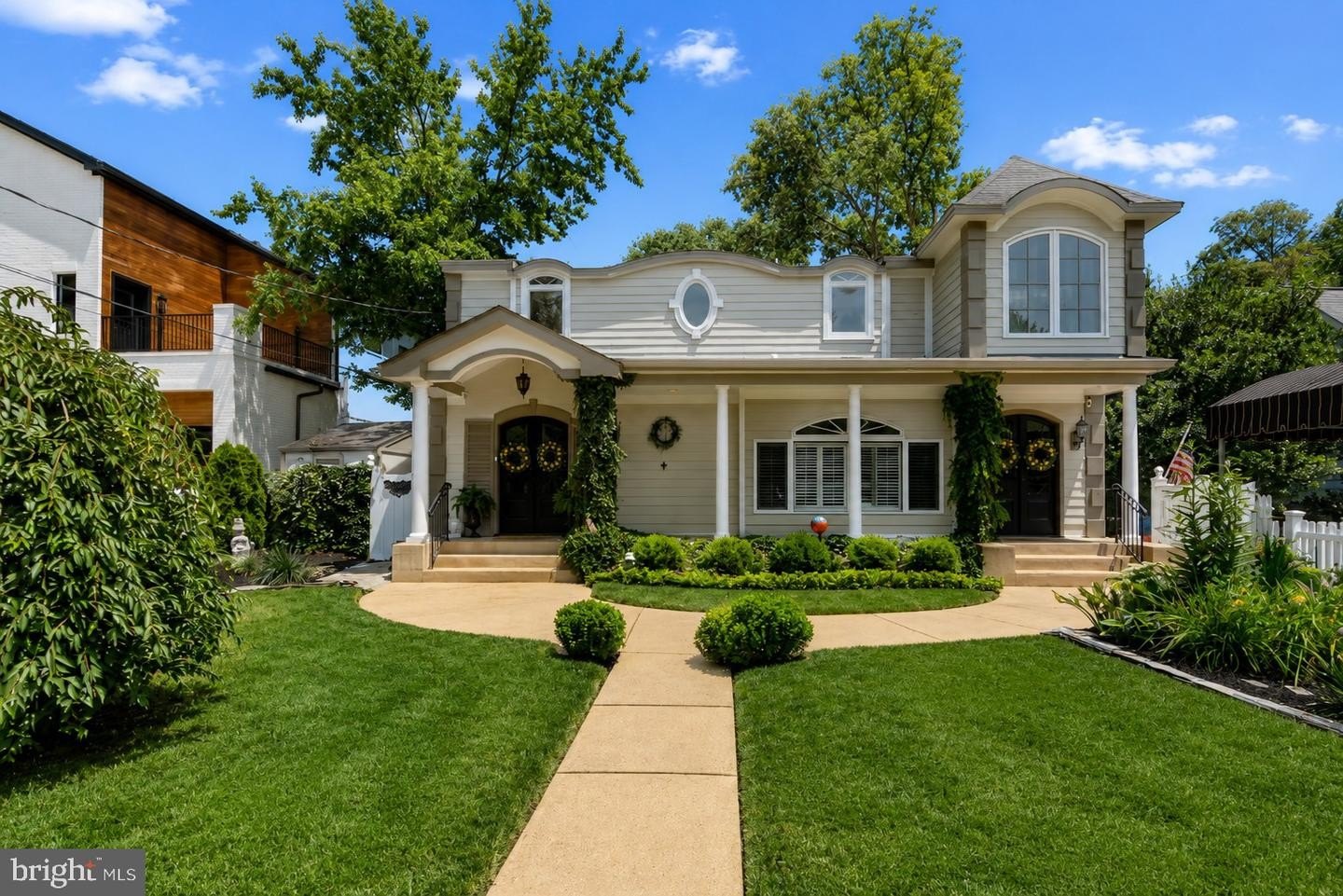 Single Family 4BR 4BA - 6407 OLMI LANDRITH DR, ALEXANDRIA, VA
