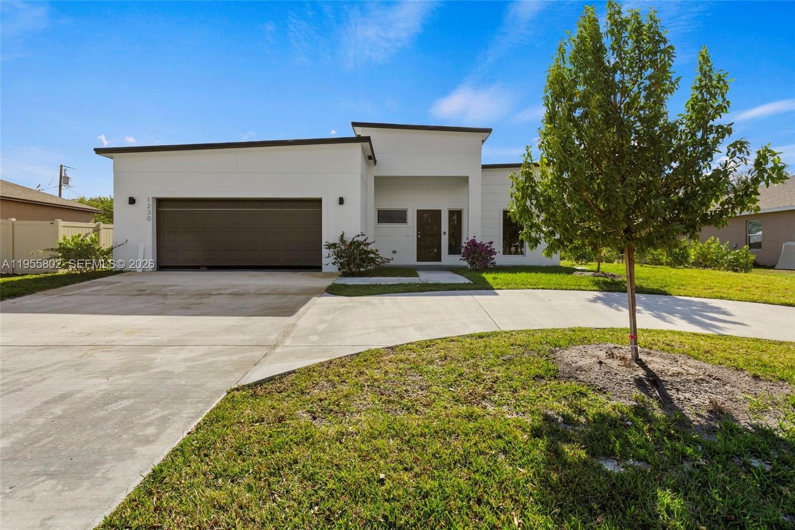 Single Family 4BR 3BA - 1230 SW Becker Rd, Port St. Lucie, FL