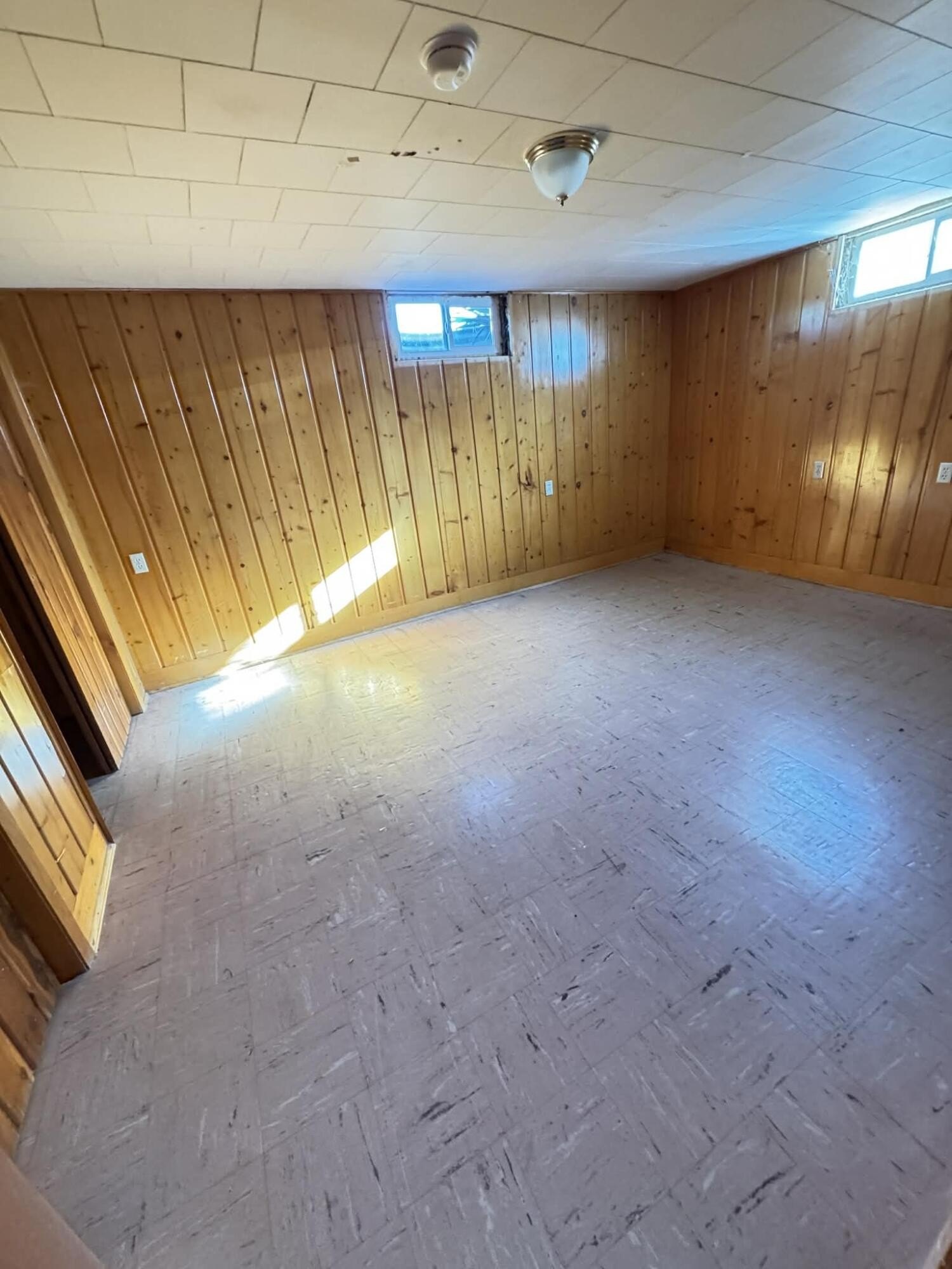 Single Family 4BR 2BA - 105 S 7TH Ave, IONE, WA