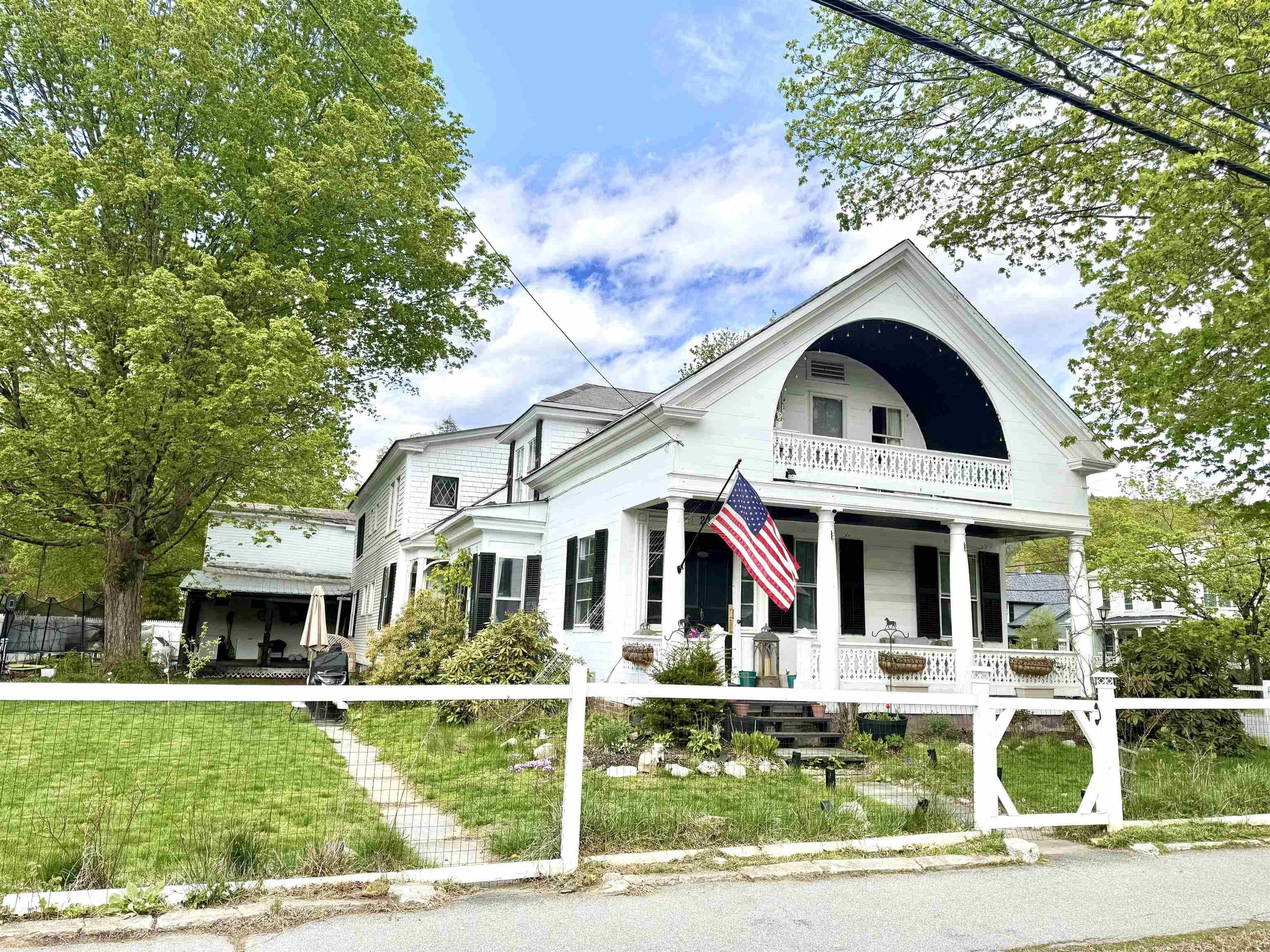 Single Family 5BR 3BA - 21 Main Street, Rockingham, VT