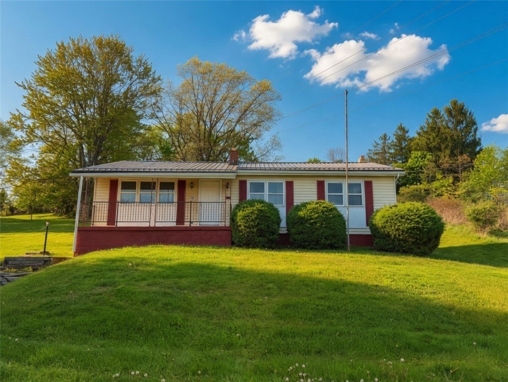 Single Family 3BR 2BA - 109 New Orchard Dr, Frazer, PA