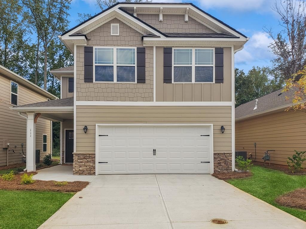 Single Family 3BR 3BA - 111 VINEYARD WALK, Carrollton, GA