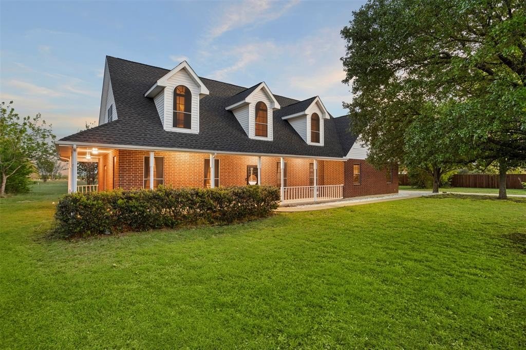 Single Family 4BR 3BA - 3441 Fm 66, Waxahachie, TX