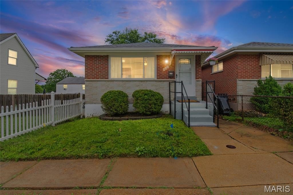 Single Family 2BR 1BA - 904 Erskine Avenue, Unincorporated, MO