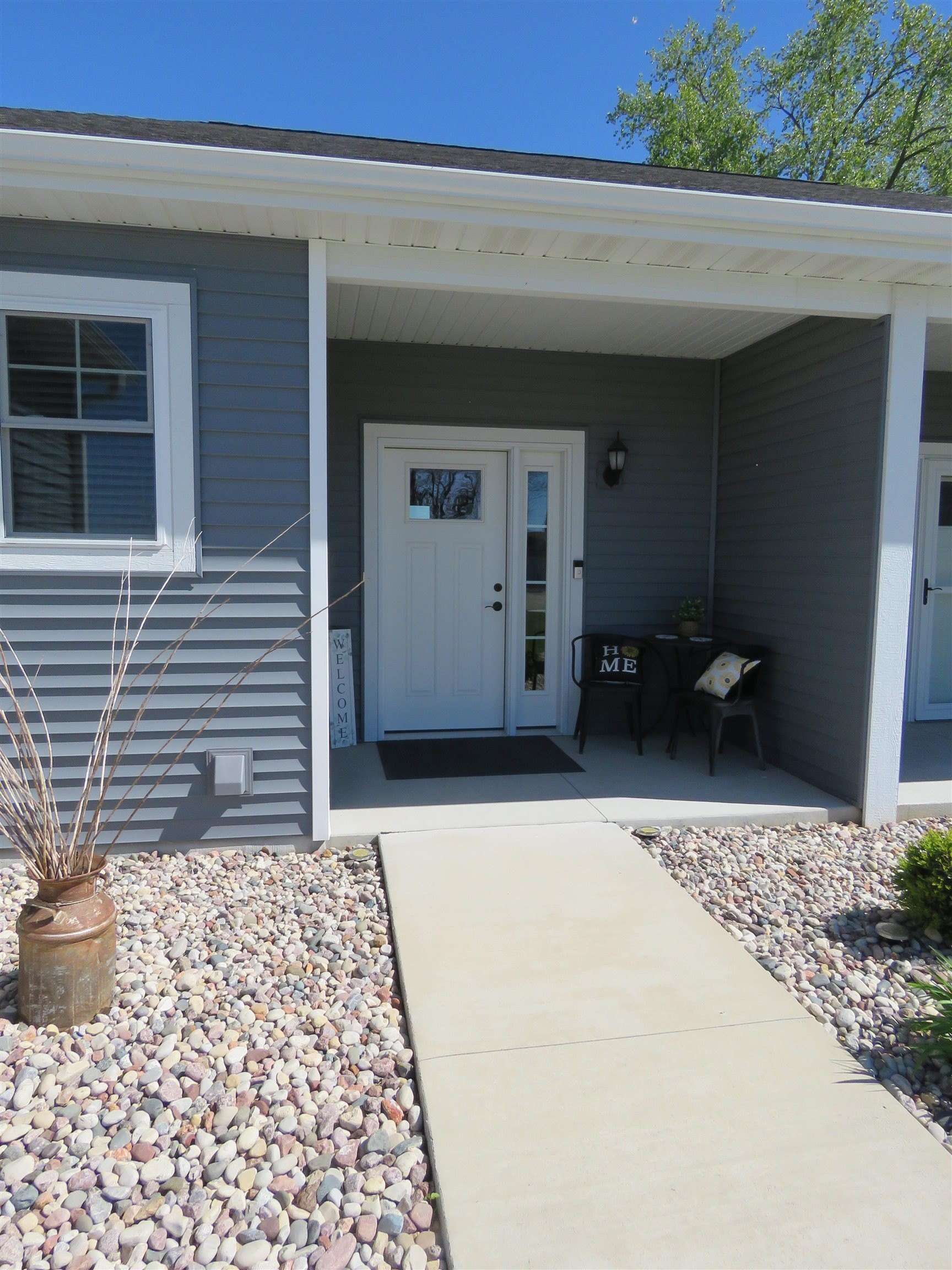 Single Family 3BR 3BA - 211 Linden Lane, Fox Lake, WI