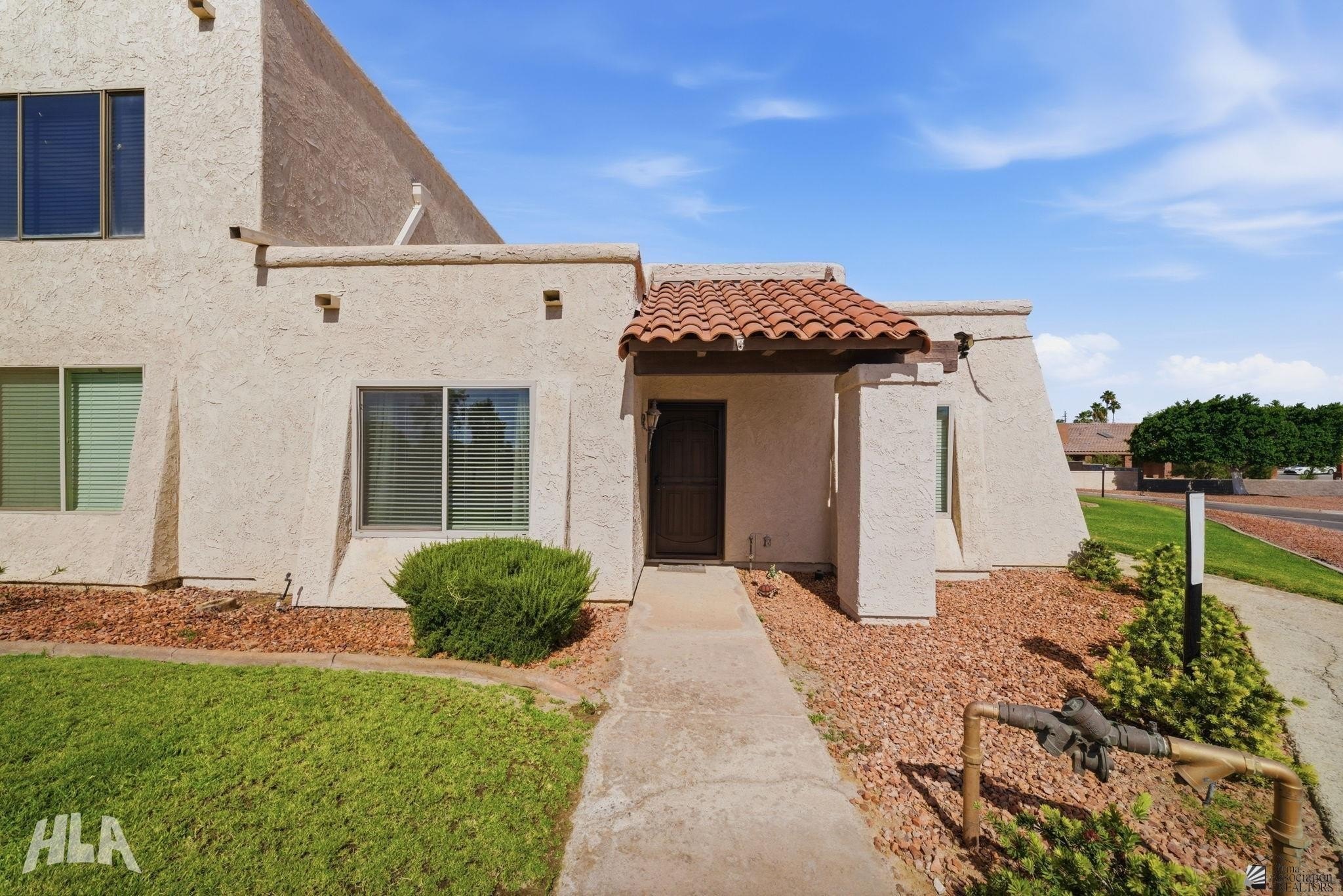 Single Family 2BR 2BA - 2231 S ELKS LN, Yuma, AZ