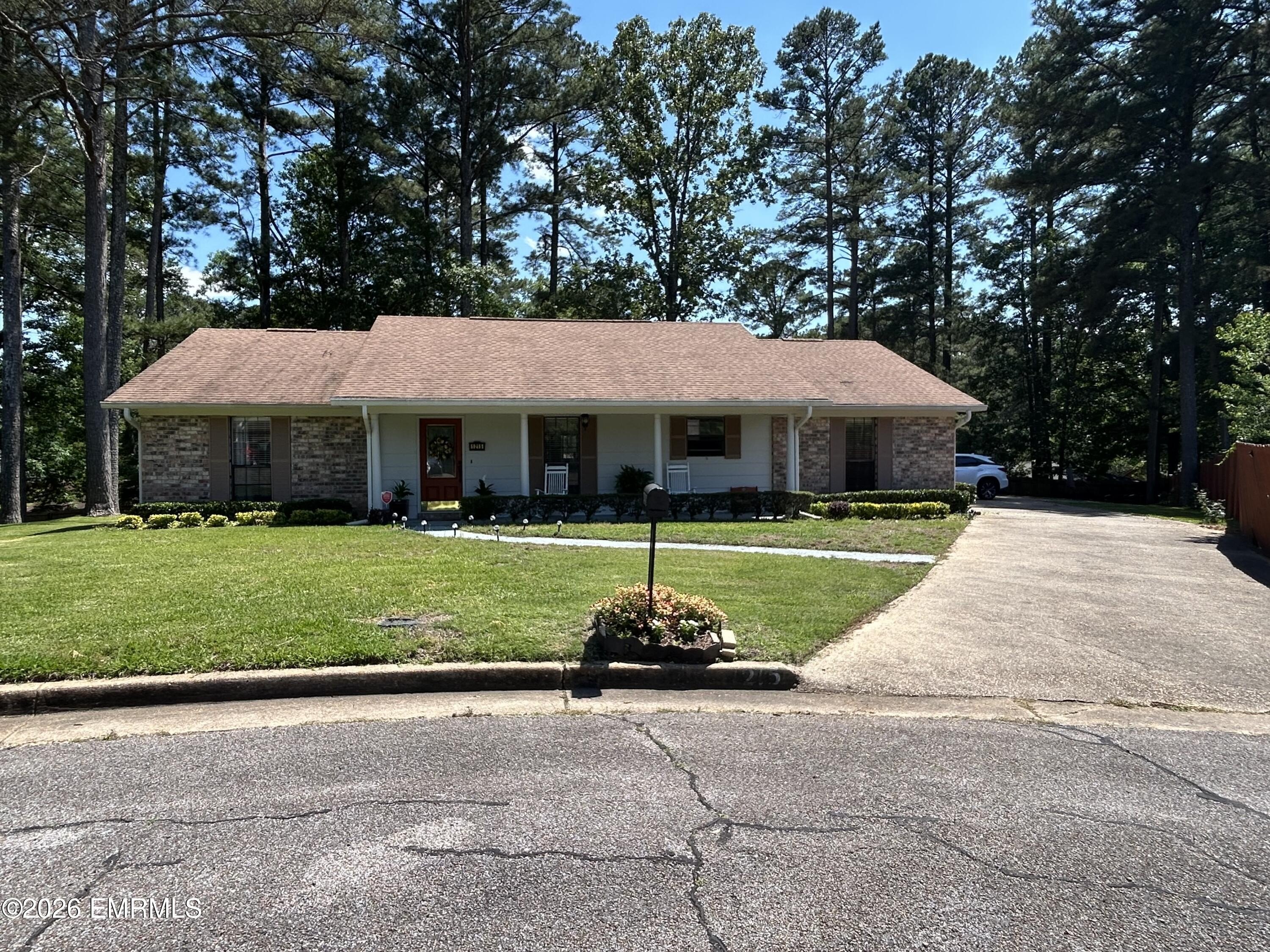 Single Family 3BR 2BA - 1215 64th Court, Meridian, MS