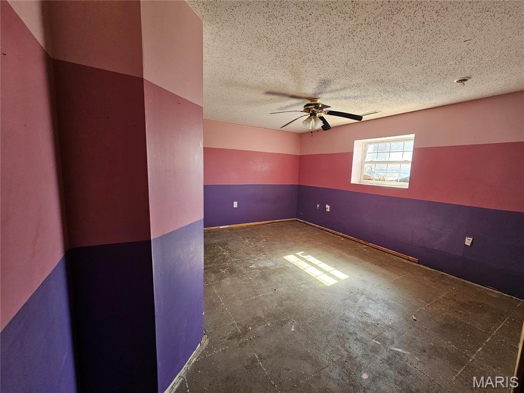 Single Family 3BR 3BA - 9126 Baldwin Road, Baldwin, IL