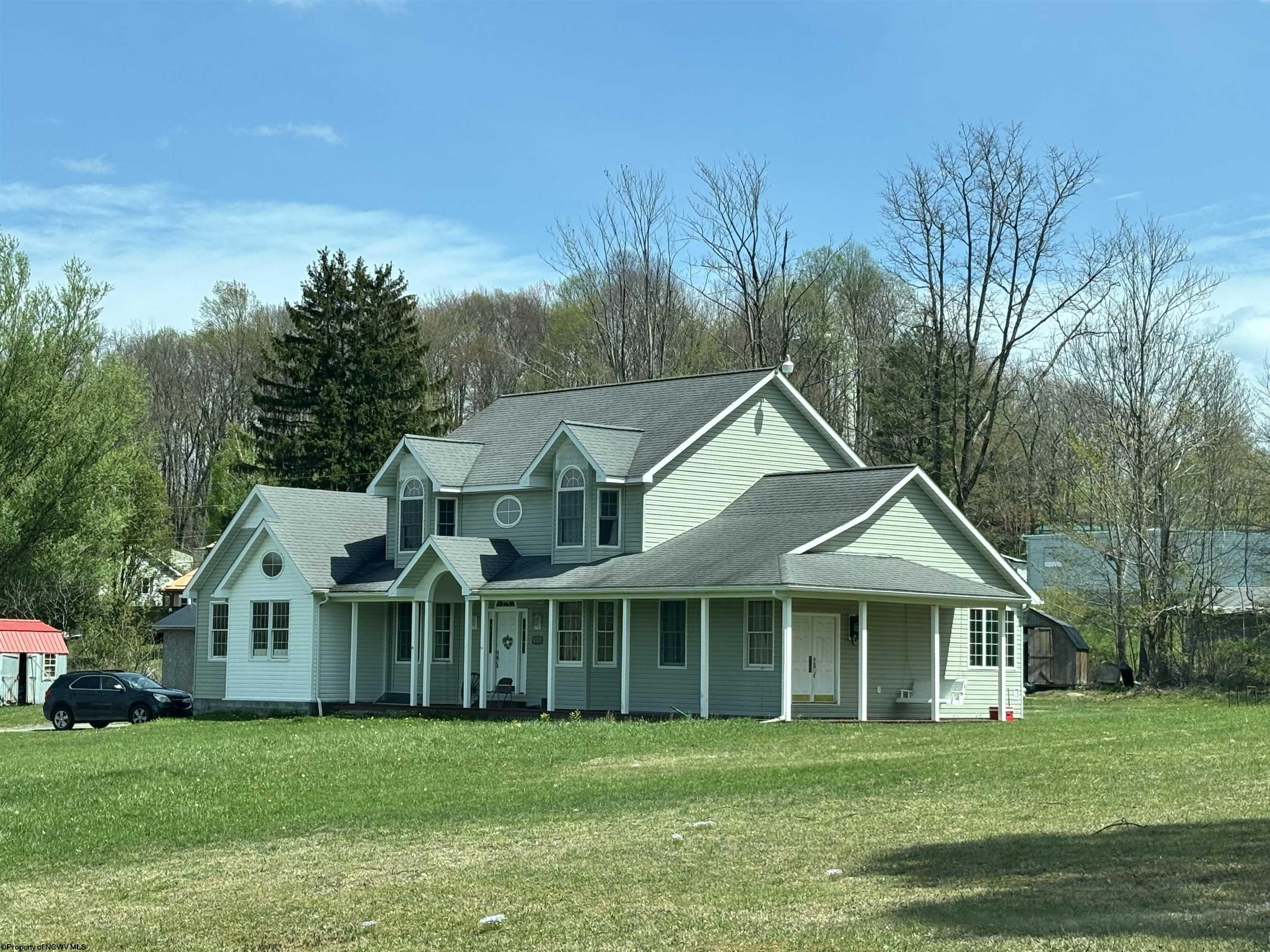 Single Family 5BR 4BA - 115 Jimtown Road, Coalton, WV
