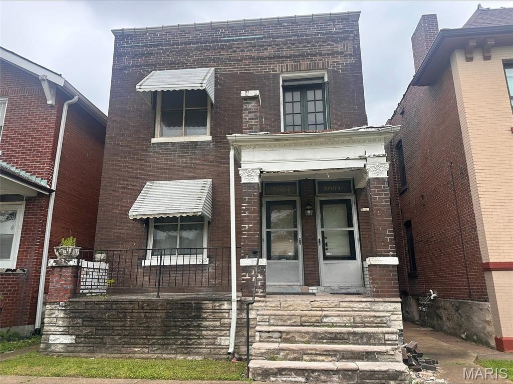 Single Family 4BR 2BA - 5064 Northland Avenue, St Louis, MO