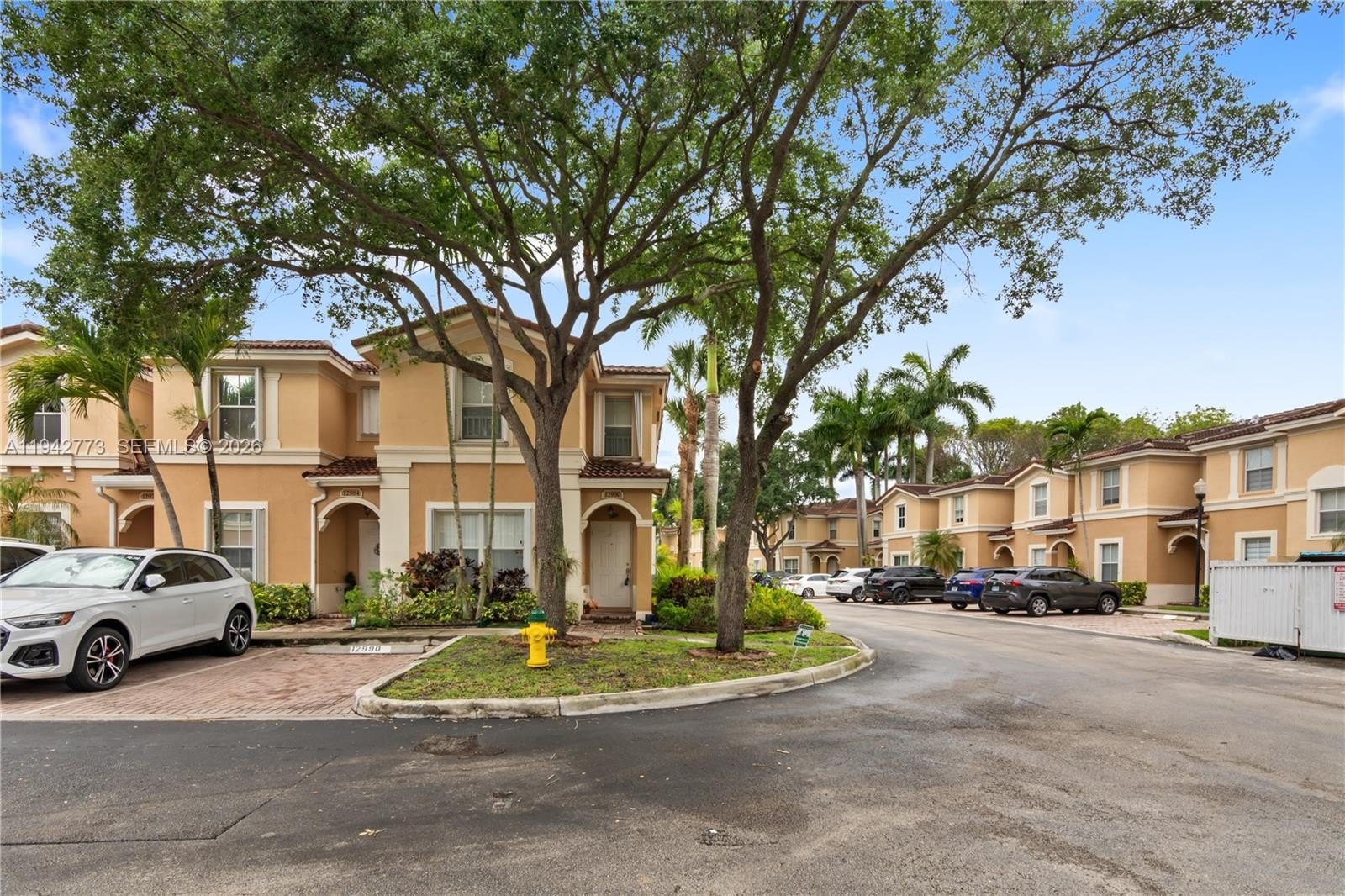 Condo 3BR 3BA - 12990 SW 30th Ct, Miramar, FL