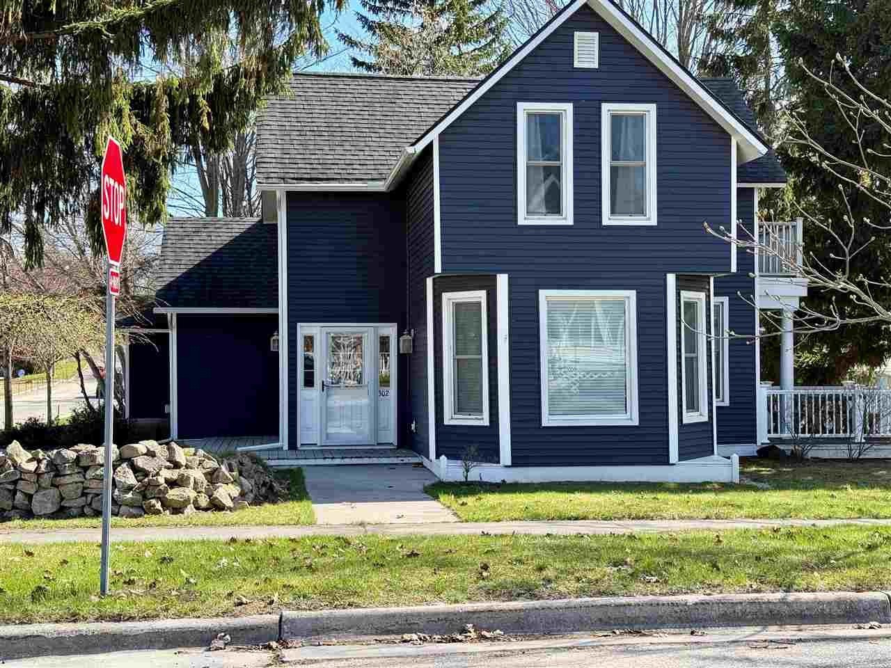 Other 3BR 2BA - 302 Mason Street, Charlevoix, MI