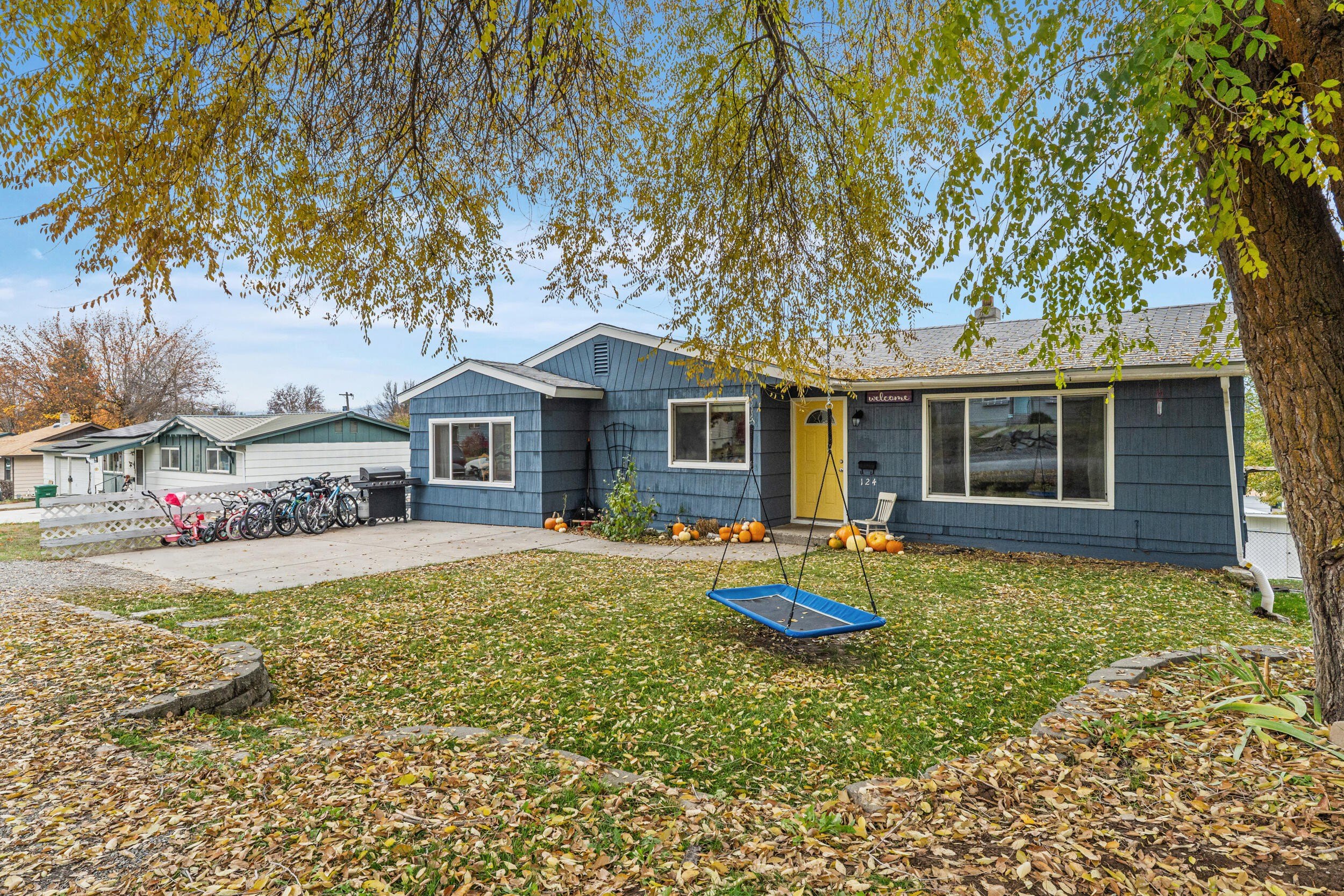 Single Family 4BR 2BA - 124 CRESTVIEW Dr, COLVILLE, WA