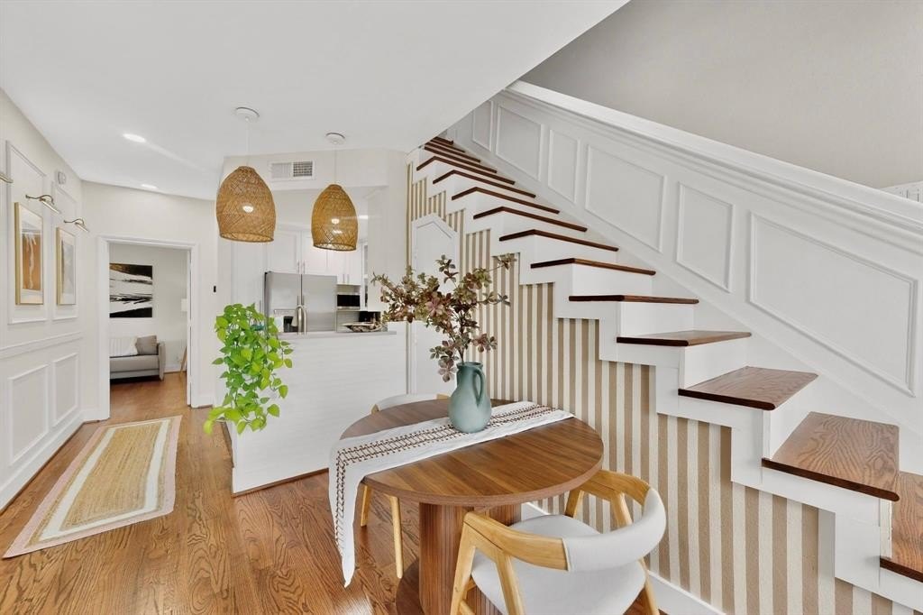 Condo 2BR 3BA - 4034 Rawlins Street, Dallas, TX