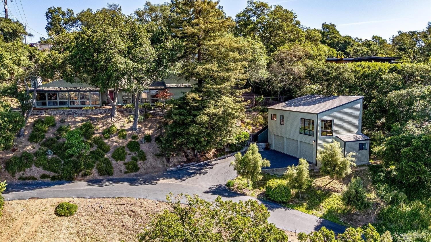 Single Family 3BR 3BA - 572 Montecito Boulevard, Napa, CA