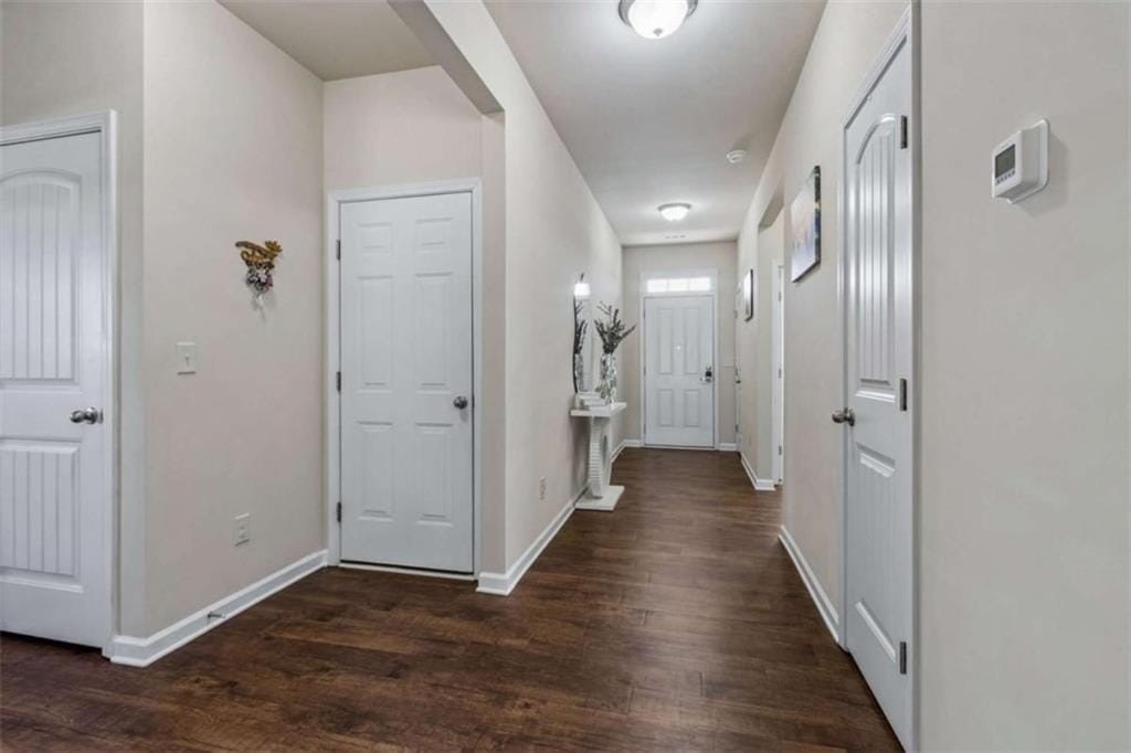 Single Family 4BR 2BA - 3255 Heatherwood Drive, Gainesville, GA