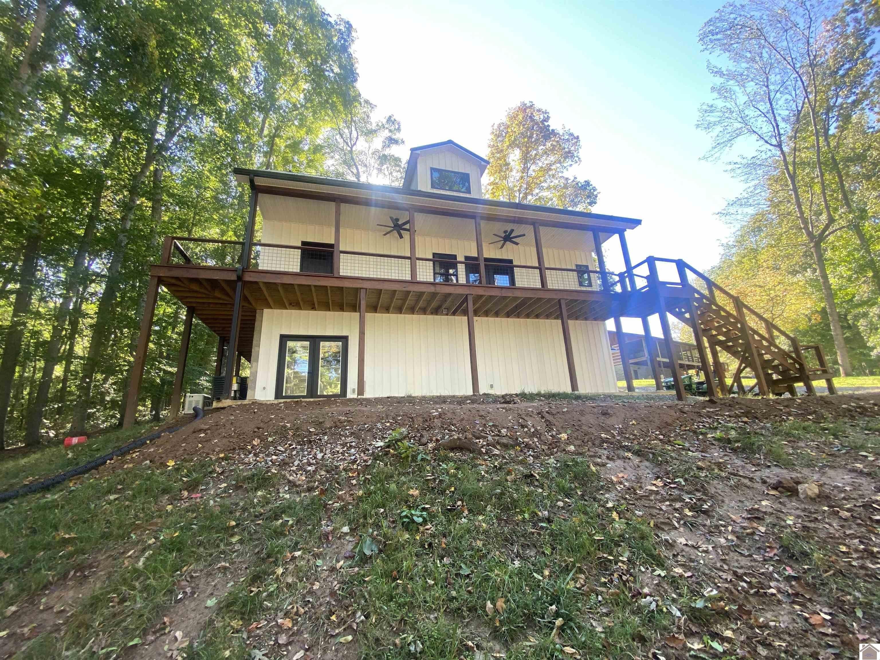 Single Family 3BR 3BA - 180 Crystal Creek Circle, Cadiz, KY