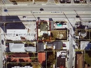 Single Family 2BR 1BA - 107 W Pembroke Rd, Hallandale Beach, FL