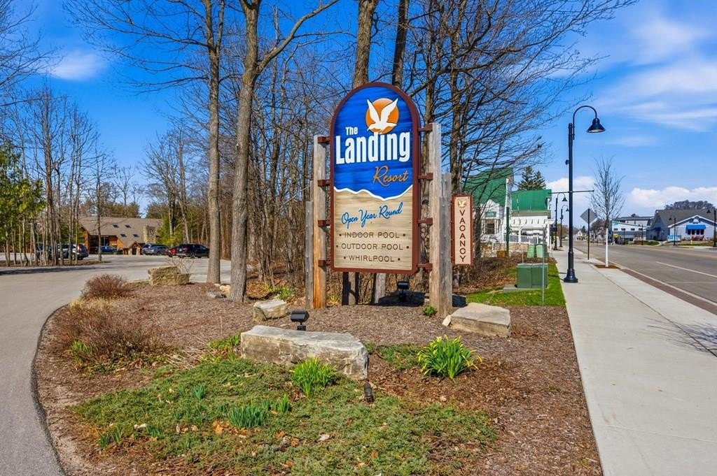 Condo 1BR 1BA - 7741 Hwy 42, Egg Harbor, WI