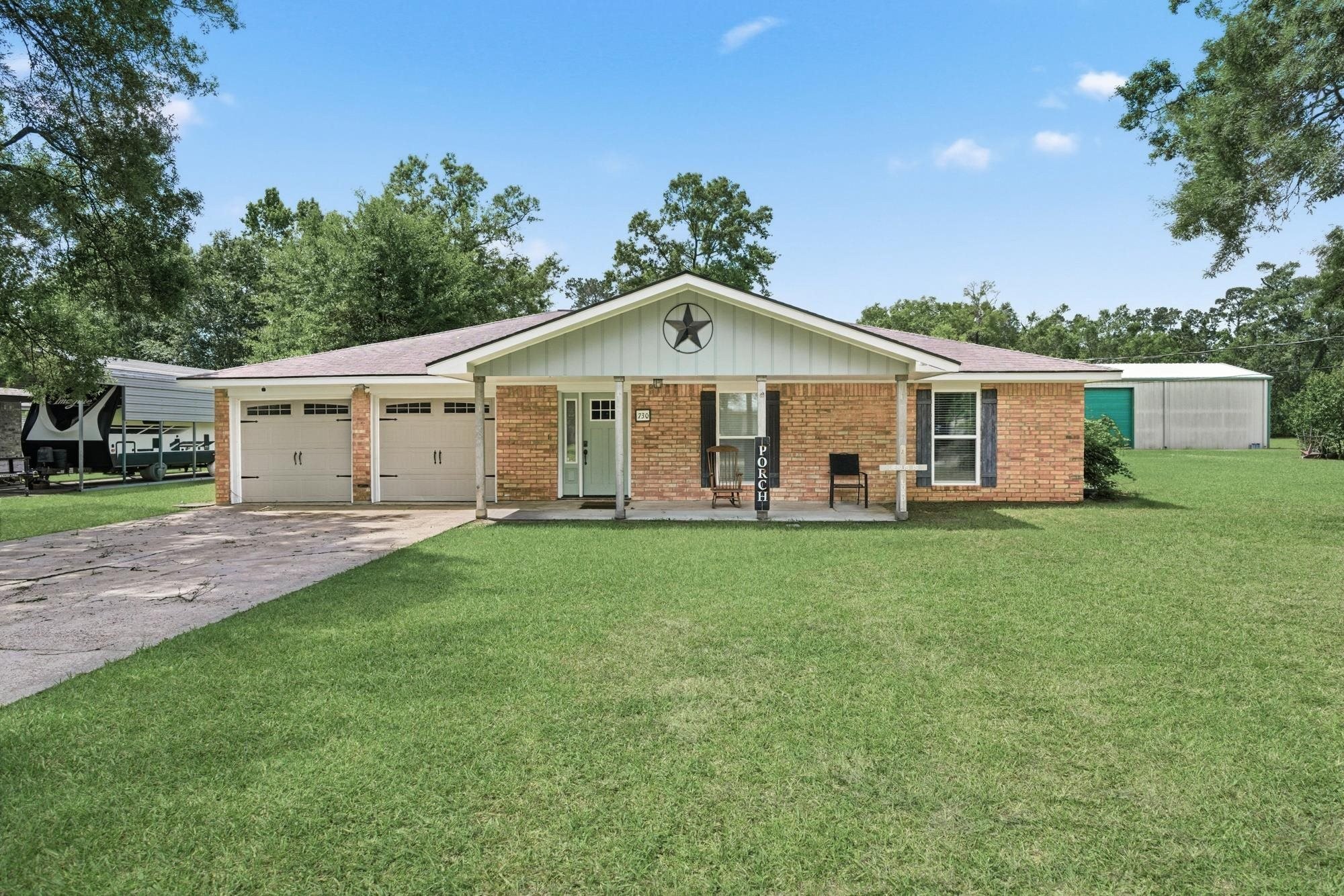 Single Family 3BR 2BA - 730 Strickland, Vidor, TX