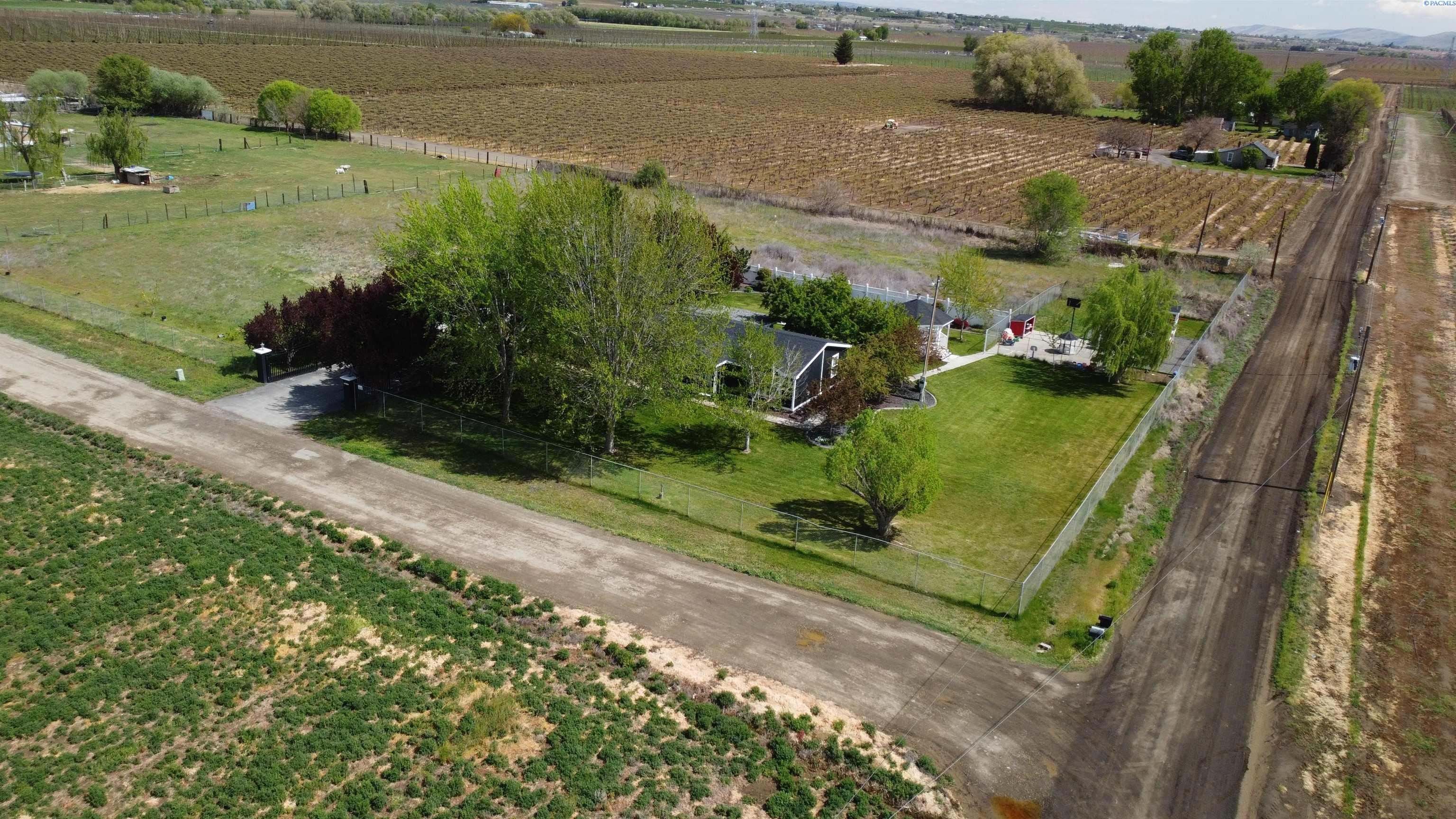 Other 3BR 2BA - 1051 Monroe St., Mabton, WA