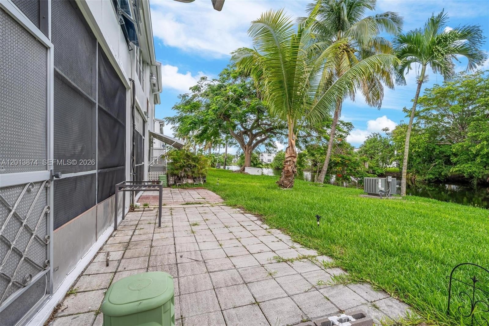 Condo 1BR 1BA - 50 NW 204th St, Miami Gardens, FL