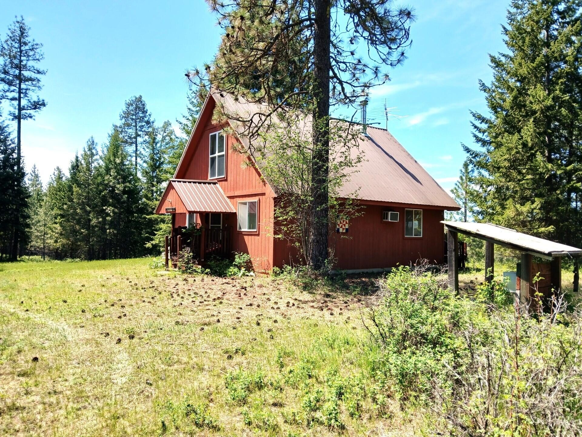 Single Family 2BR 1BA - 3406 BEITEY RD, VALLEY, WA