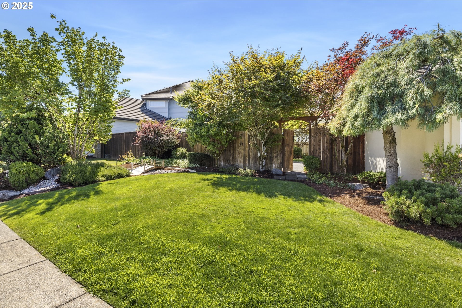 Single Family 4BR 3BA - 1947 NE 21ST Ave, Canby, OR