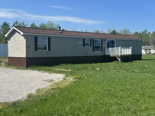 Single Family 3BR 1BA - 6078 Ringler, Pellston, MI