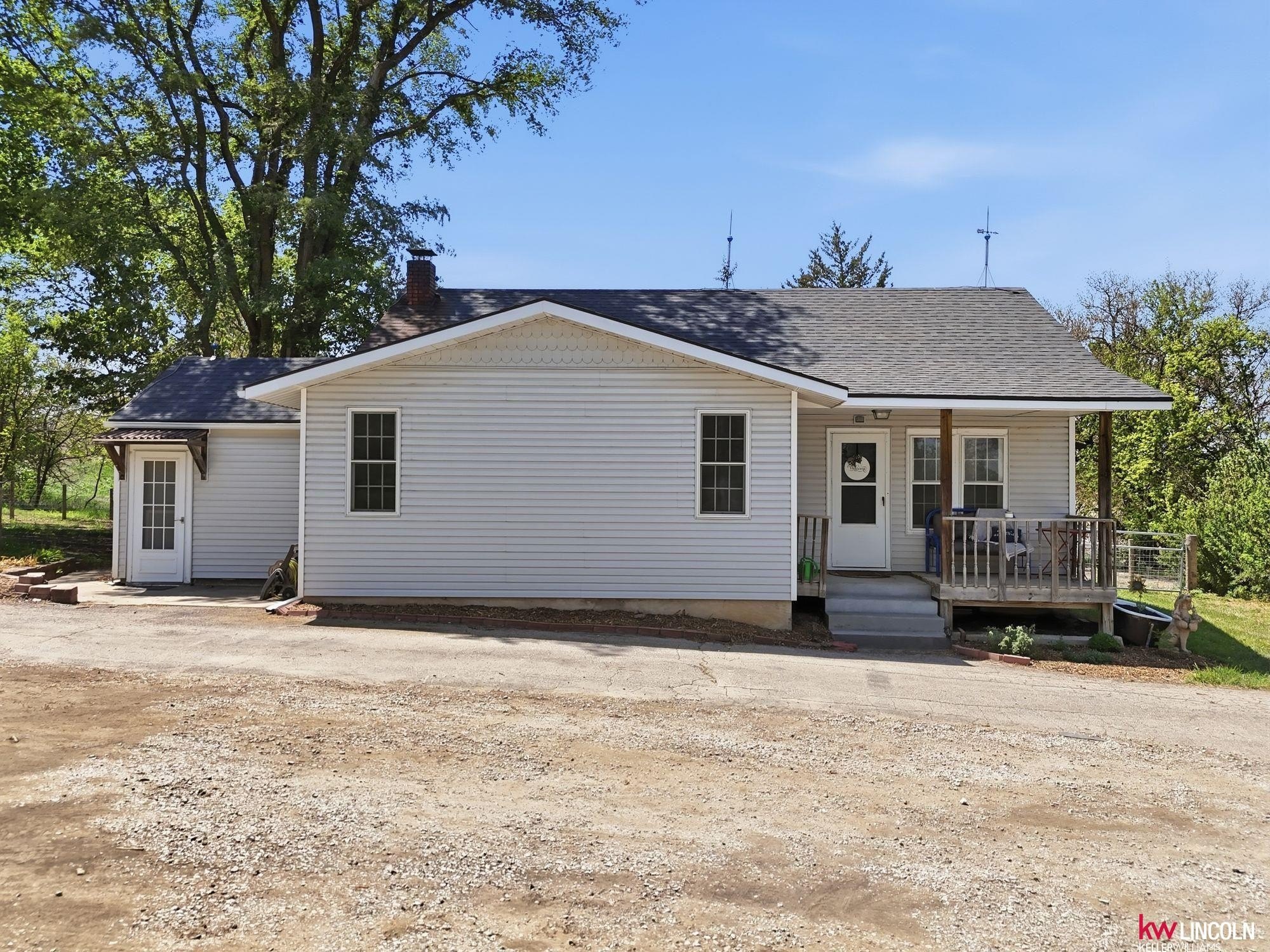 Single Family 3BR 2BA - 10901 W Yankee Hill Road, Denton, NE