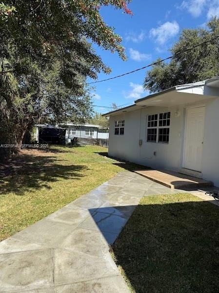 Duplex 5BR 2BA - 2345 NW 65th St, Miami, FL