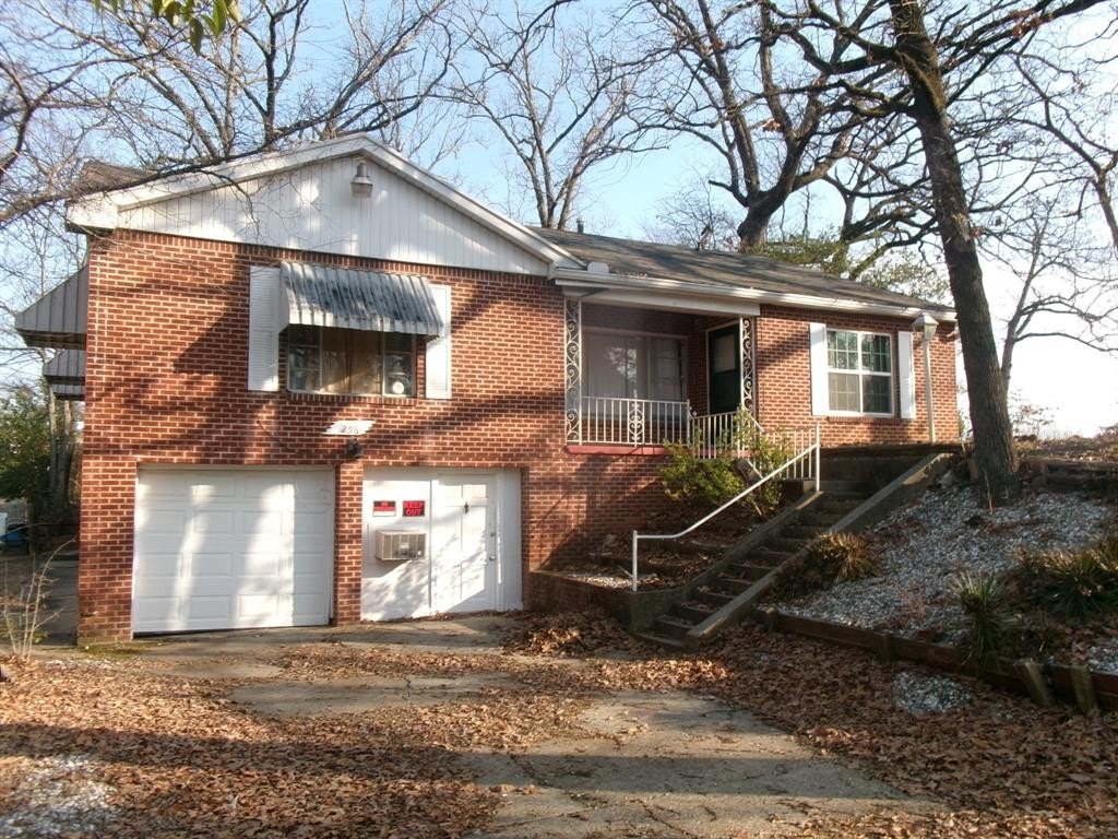 Single Family 3BR 2BA - 256 Wichita Street, Shreveport, LA