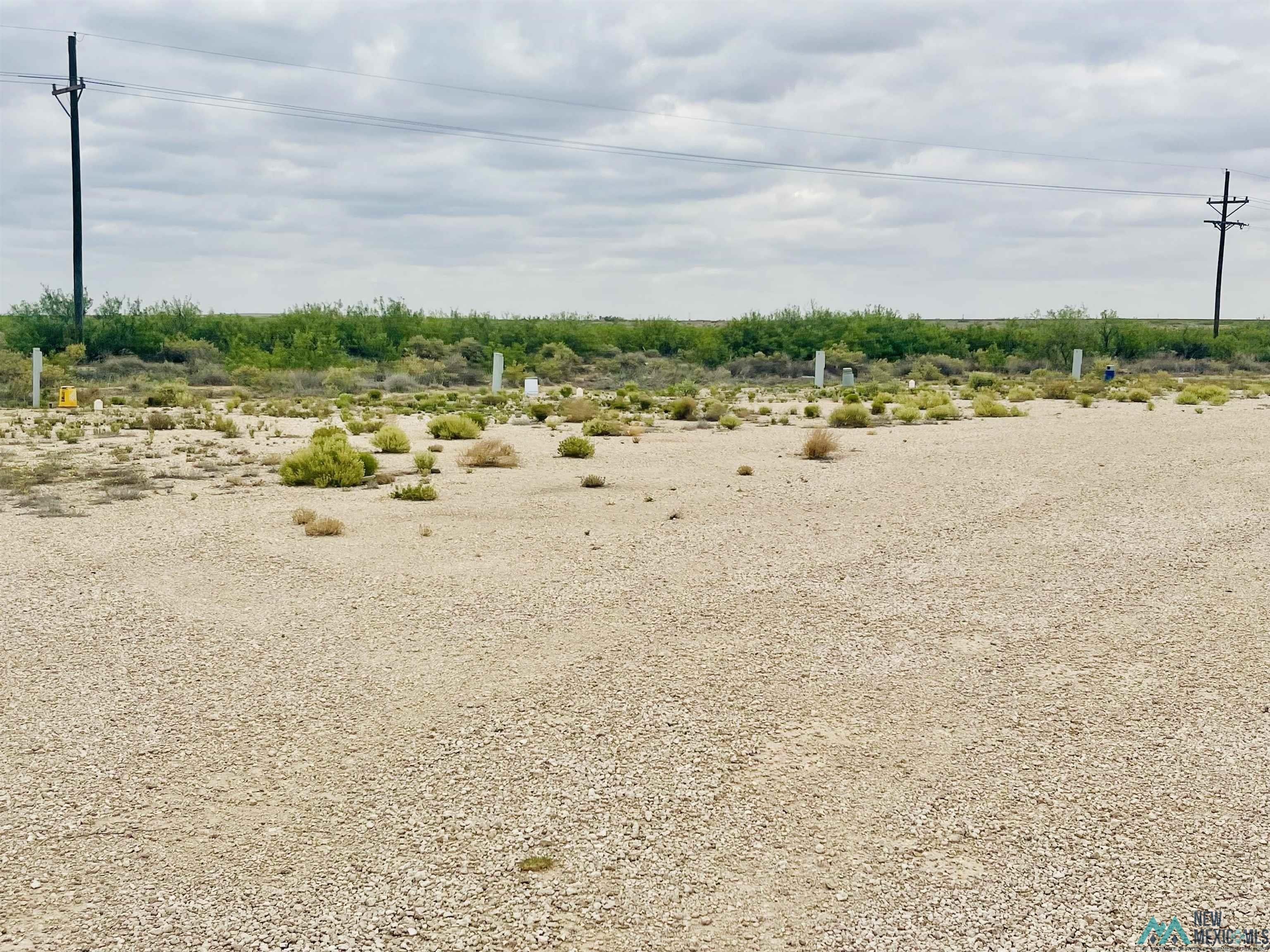 938 N Lk Rd  