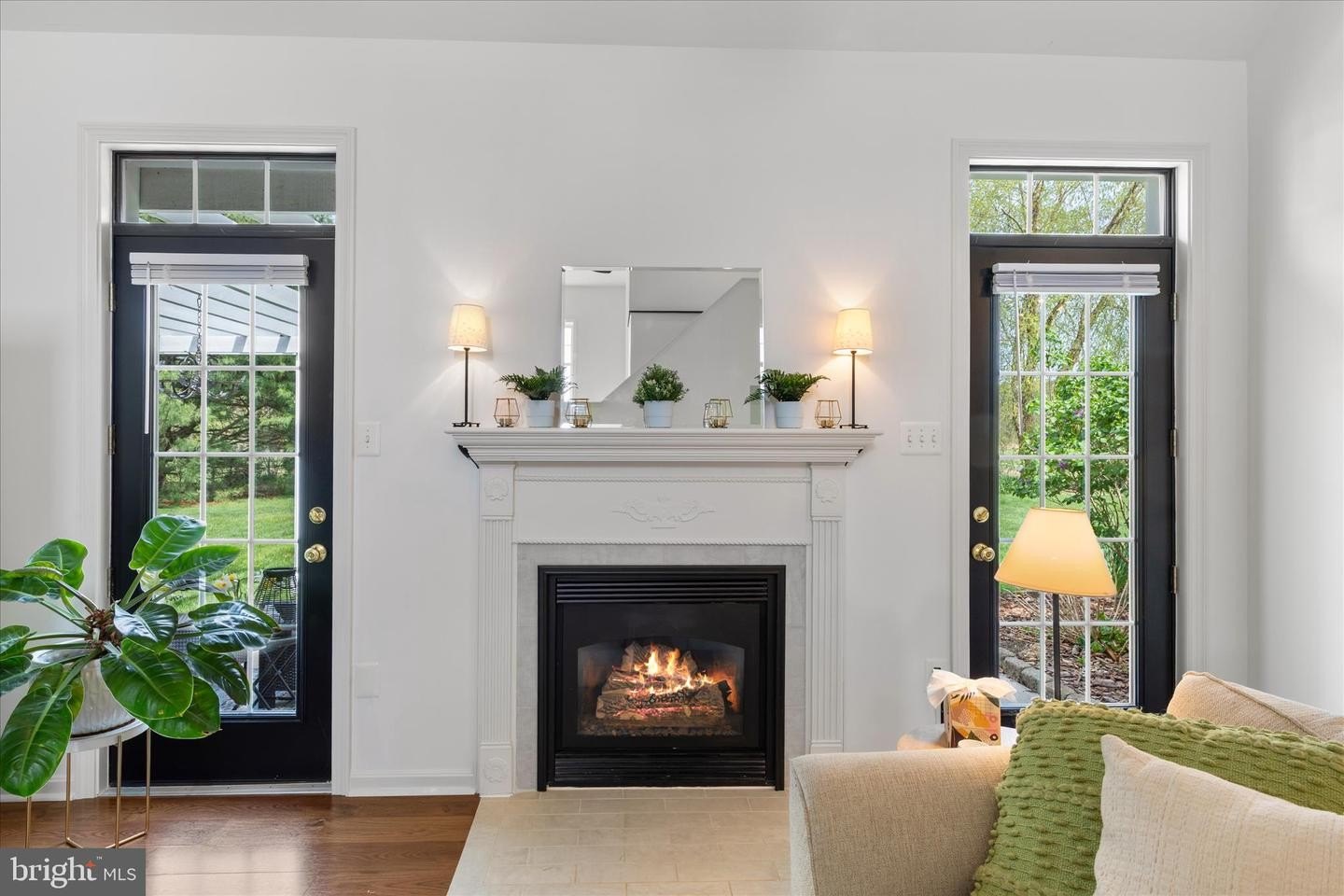 Single Family 5BR 3BA - 30089 LAKEVIEW RD, MILLSBORO, DE